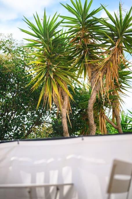 La Villa Julia - Calme - Spacieux - Parking Prive - Climatisation Menton Exterior foto